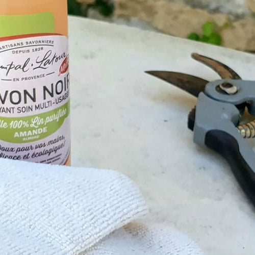 Savon noir pour le bricolage