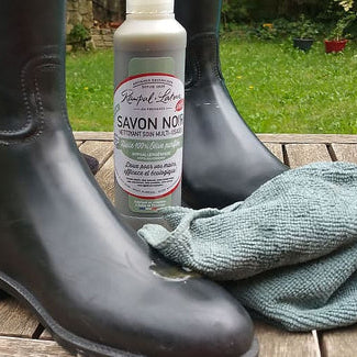 Le savon noir pour le cuir