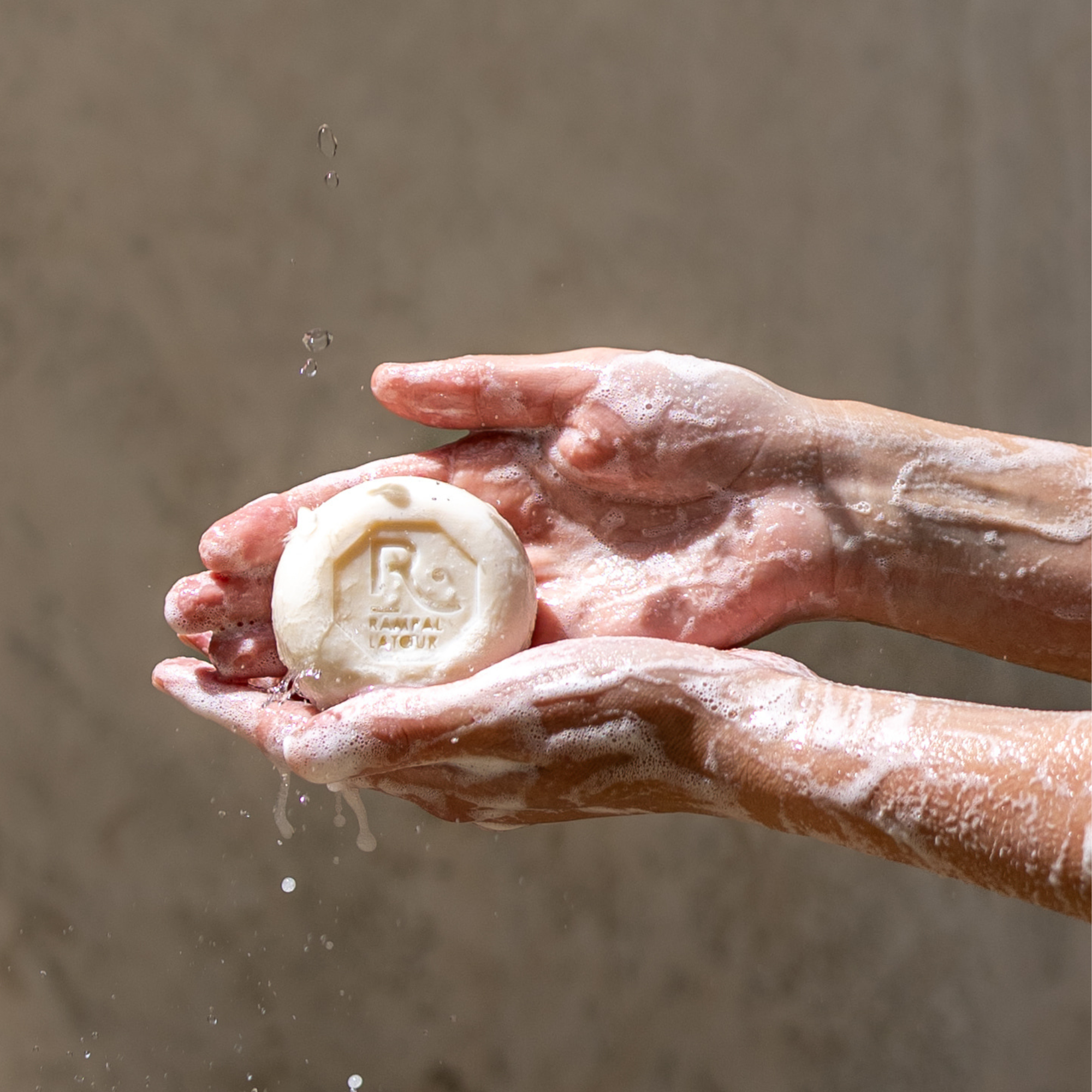 Extra Gentle Moisturizing Marseille Soap for the Body 100g