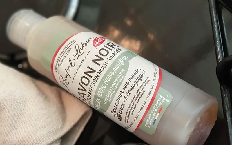 Savon noir pour la cuisine