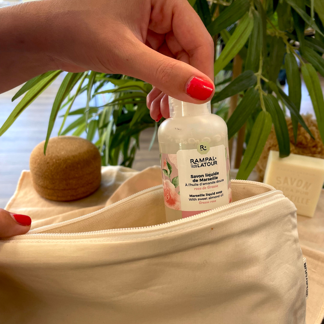 Natural color toiletry bag made of organic cotton